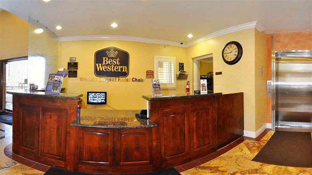 Best Western Burbank Airport Inn Los Angeles Bagian luar foto