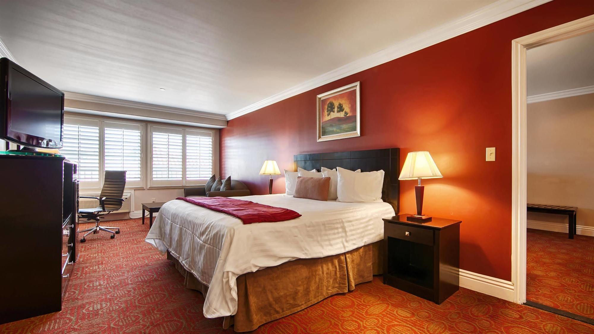 Best Western Burbank Airport Inn Los Angeles Bagian luar foto